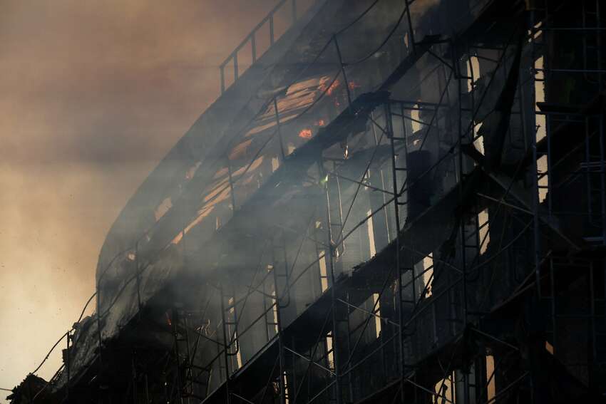 San Francisco Is Burning by Dennis Smith San Francisco Is Burning by Dennis Smith