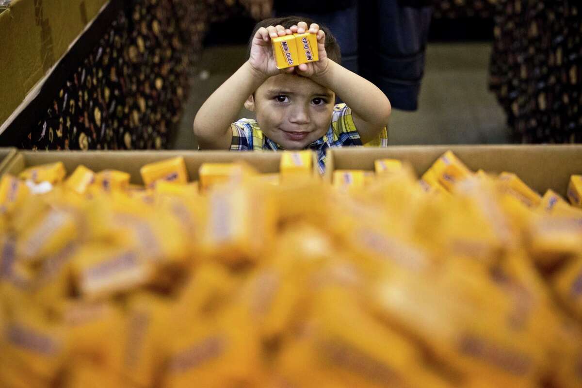 Houston�s No. 1 Halloween candy is Milk Duds?