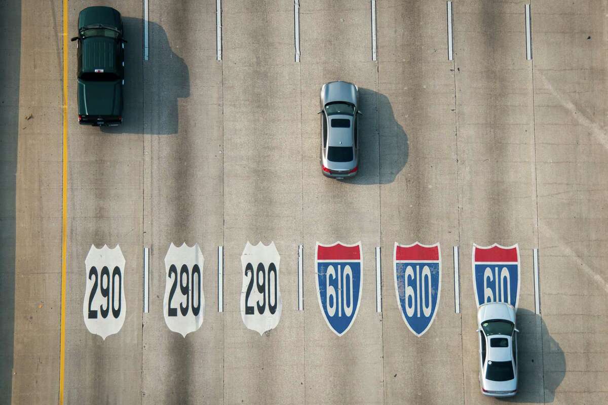 Moving onto our favorite Houston-area parking lot, Loop 610. It runs just 38 miles, but sees nearly 160,000 vehicles daily.  Source: Federal Highway Administration