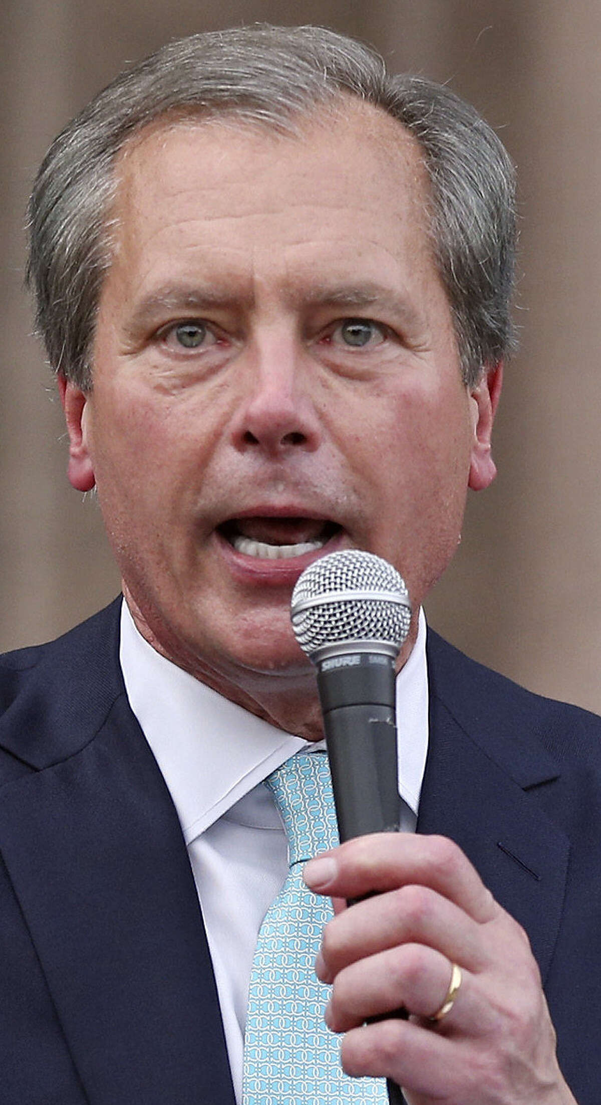 In the primary, David Dewhurst (above) trailed Dan Patrick by 13 percentage points in a four-way race.