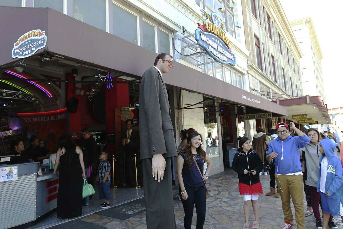 Visitors to Alamo Plaza currently find such things as an actor portraying Robert Wadlow, who was billed as the world's tallest man, posing for photos with tourists outside the Guinness World Records Museum.