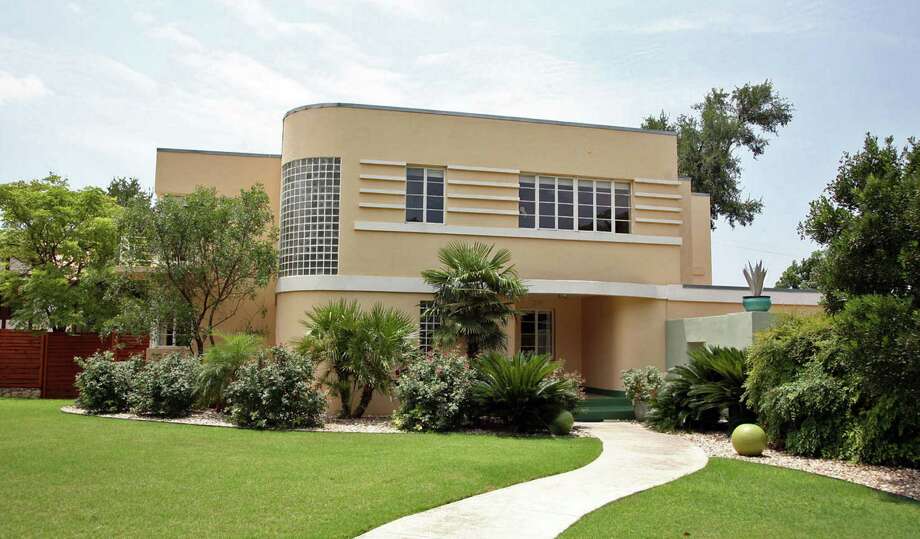 Couple bring the world home to 1939 house San Antonio ExpressNews