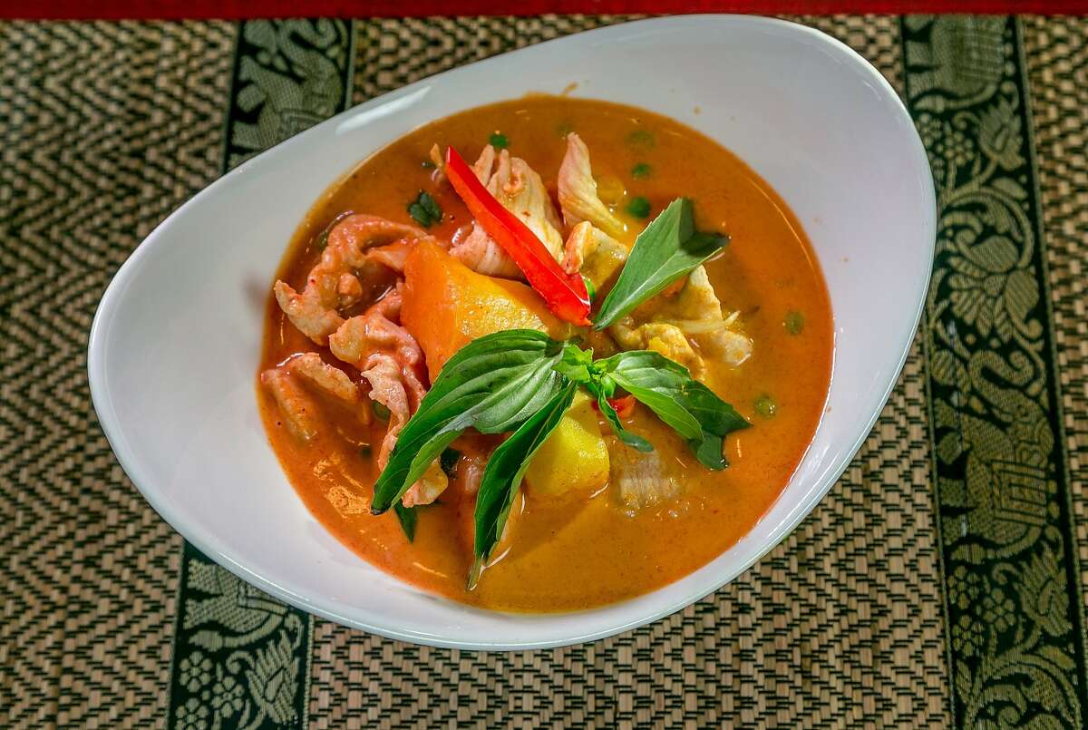 Orinda's Baan Thai is light on spice, heavy on flavor