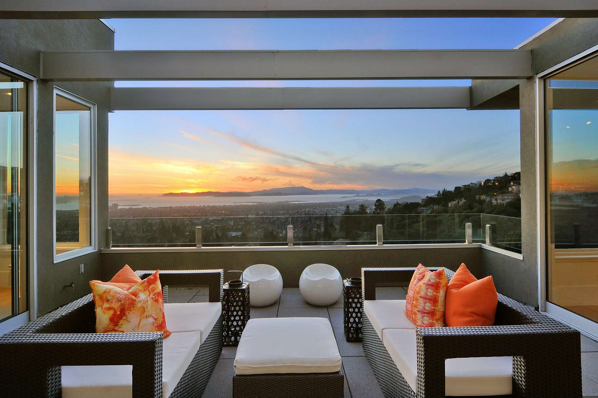 Stunning contemporary on Berkeley's Grand View Drive was built for Rita ...