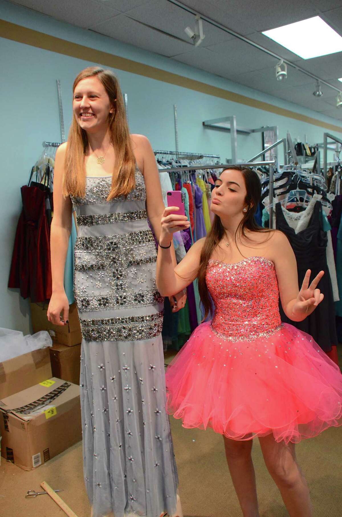 Unique fashions are in this prom season