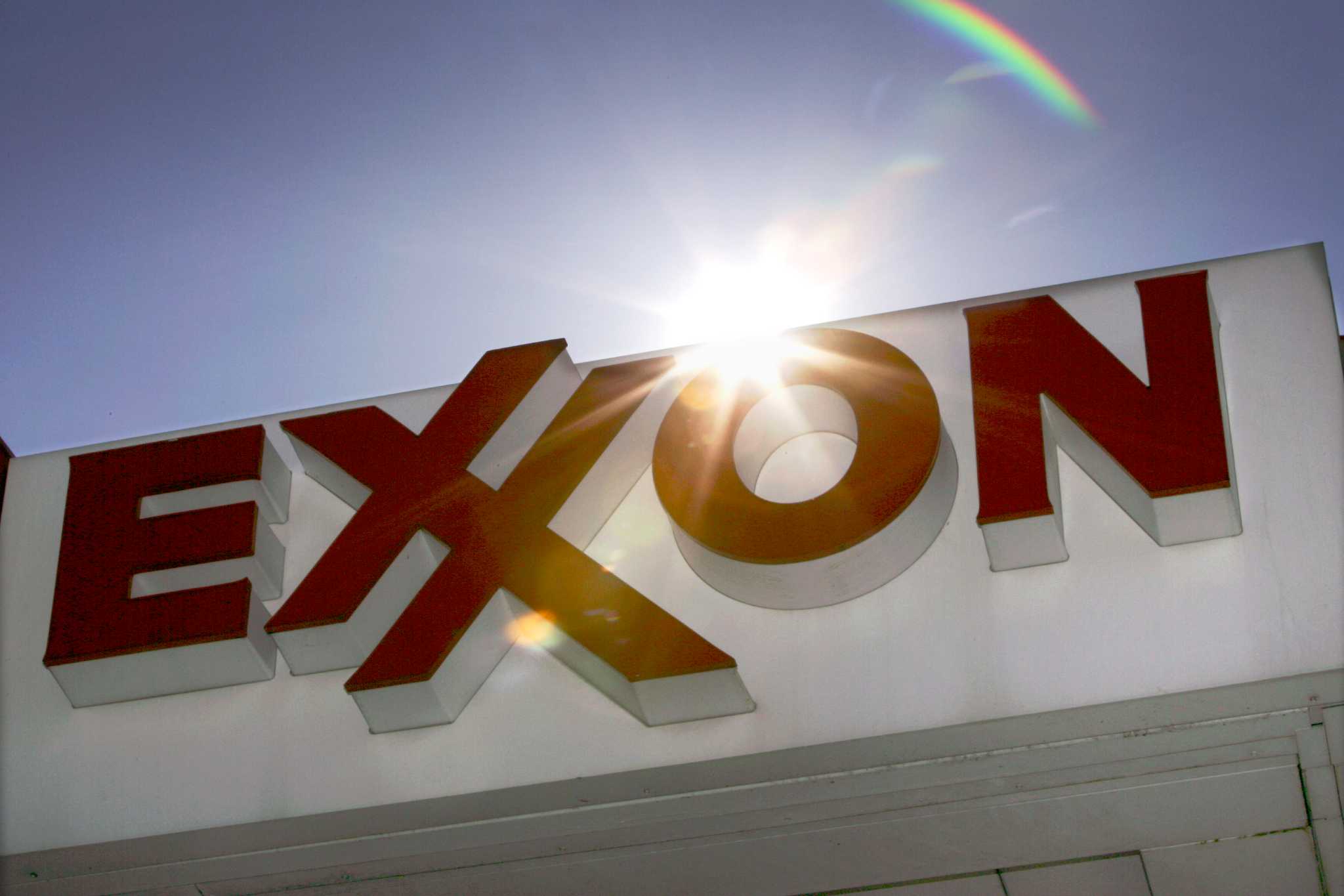 Exxon To Explore Carbon Capture Tech With Startup