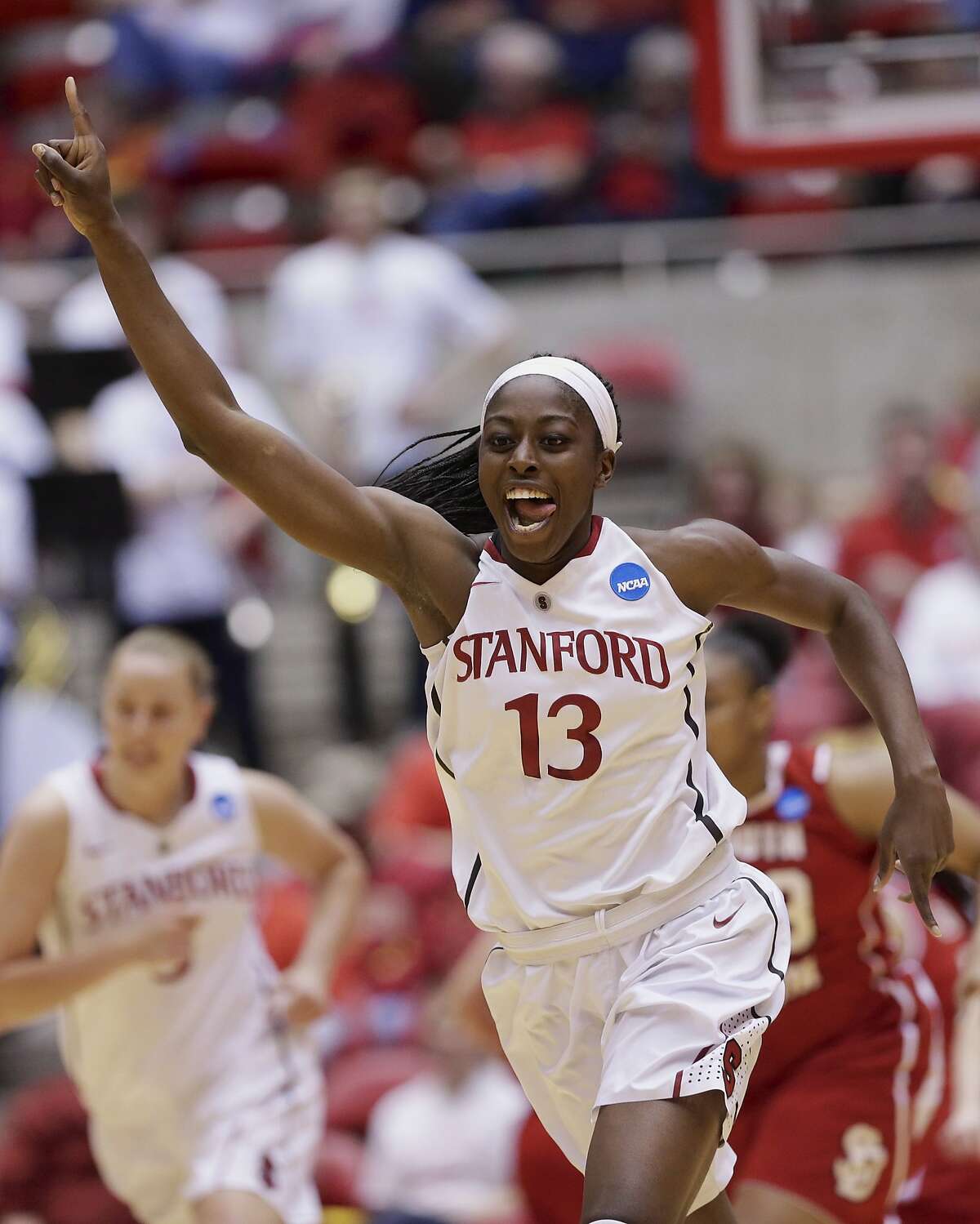 Injury scare for Stanford women in victory