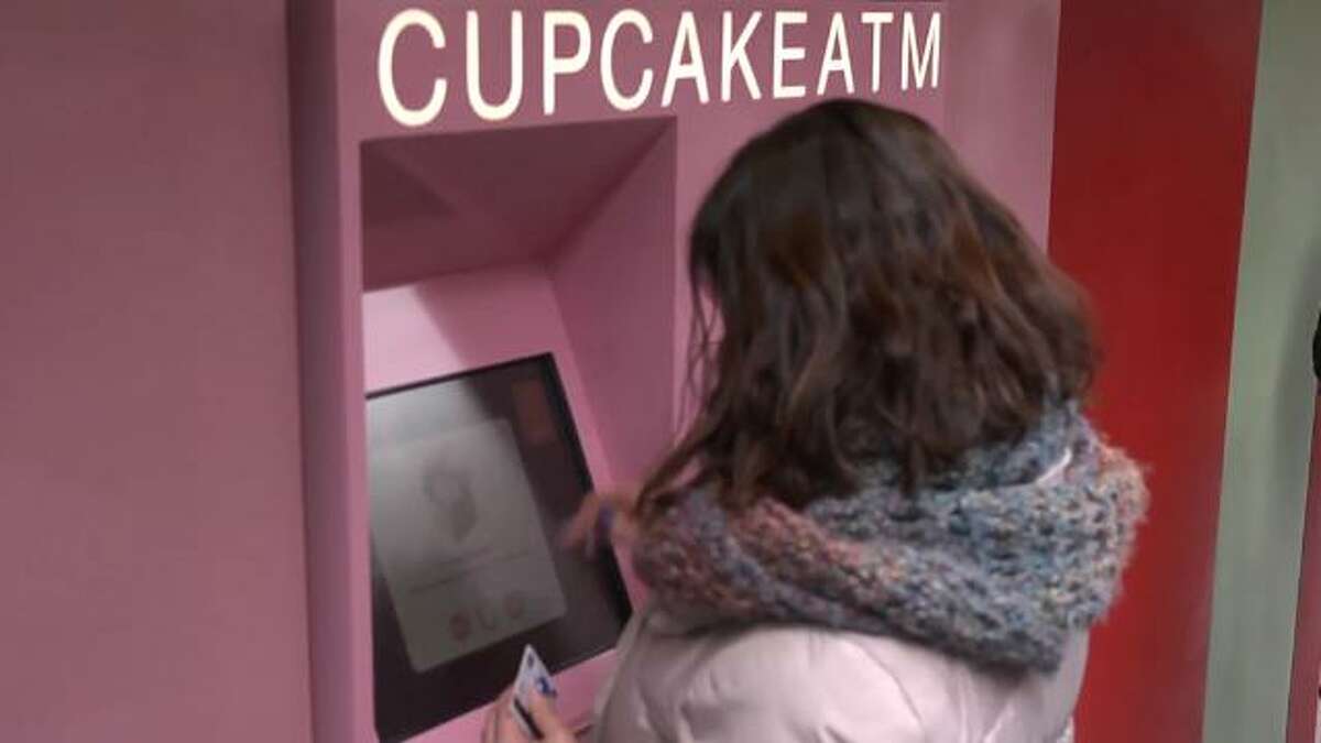 Sprinkles Cupcakes set to bring Cupcake ATM, ice cream, cookies to Houston