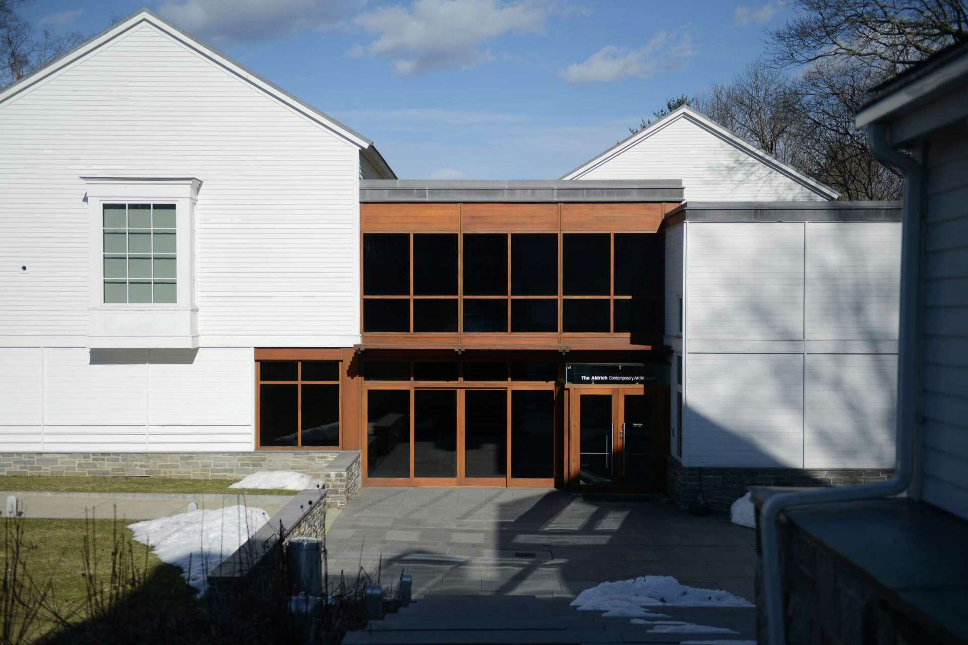 Aldrich gets the party started