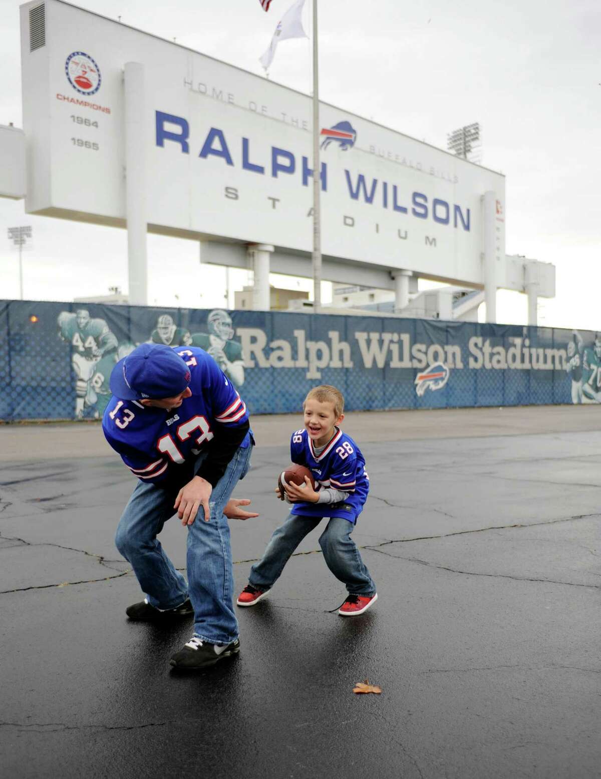 Ralph Wilson, Founding Owner of the Buffalo Bills, Dies at 95