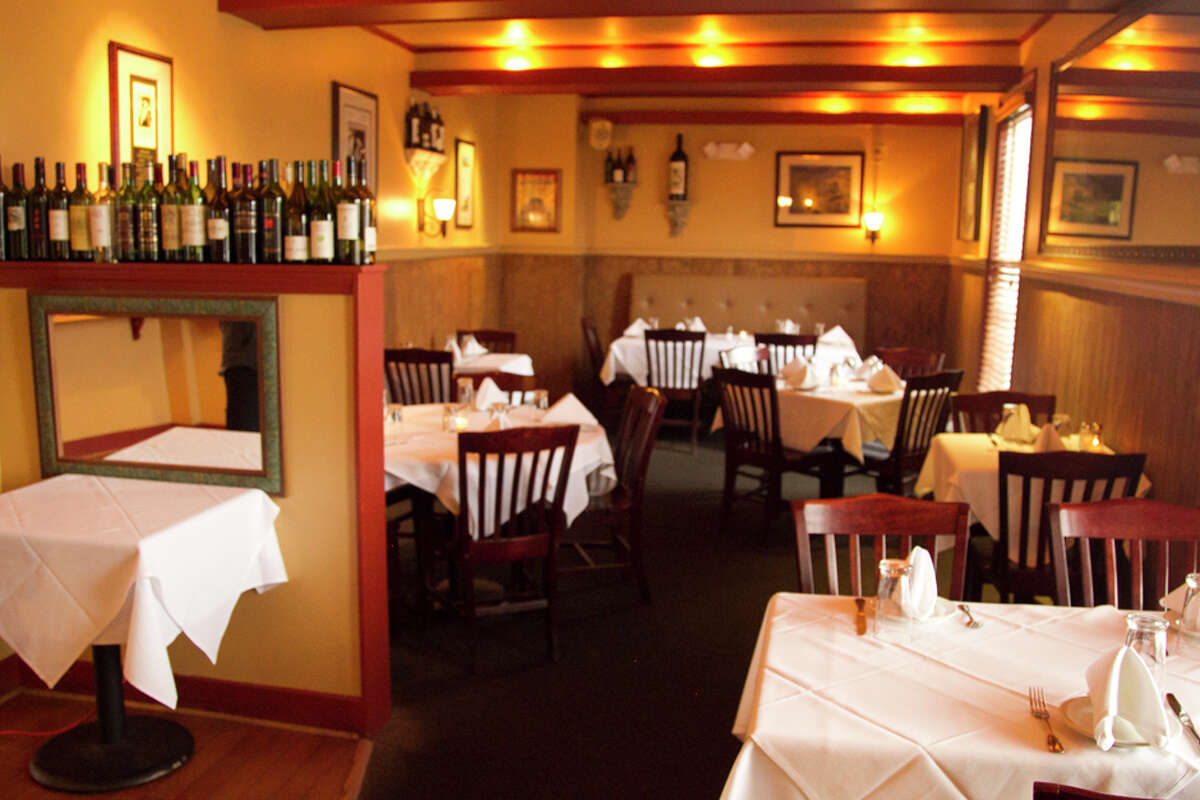 Litchfield Saltwater Grille a premier seafood and chop house