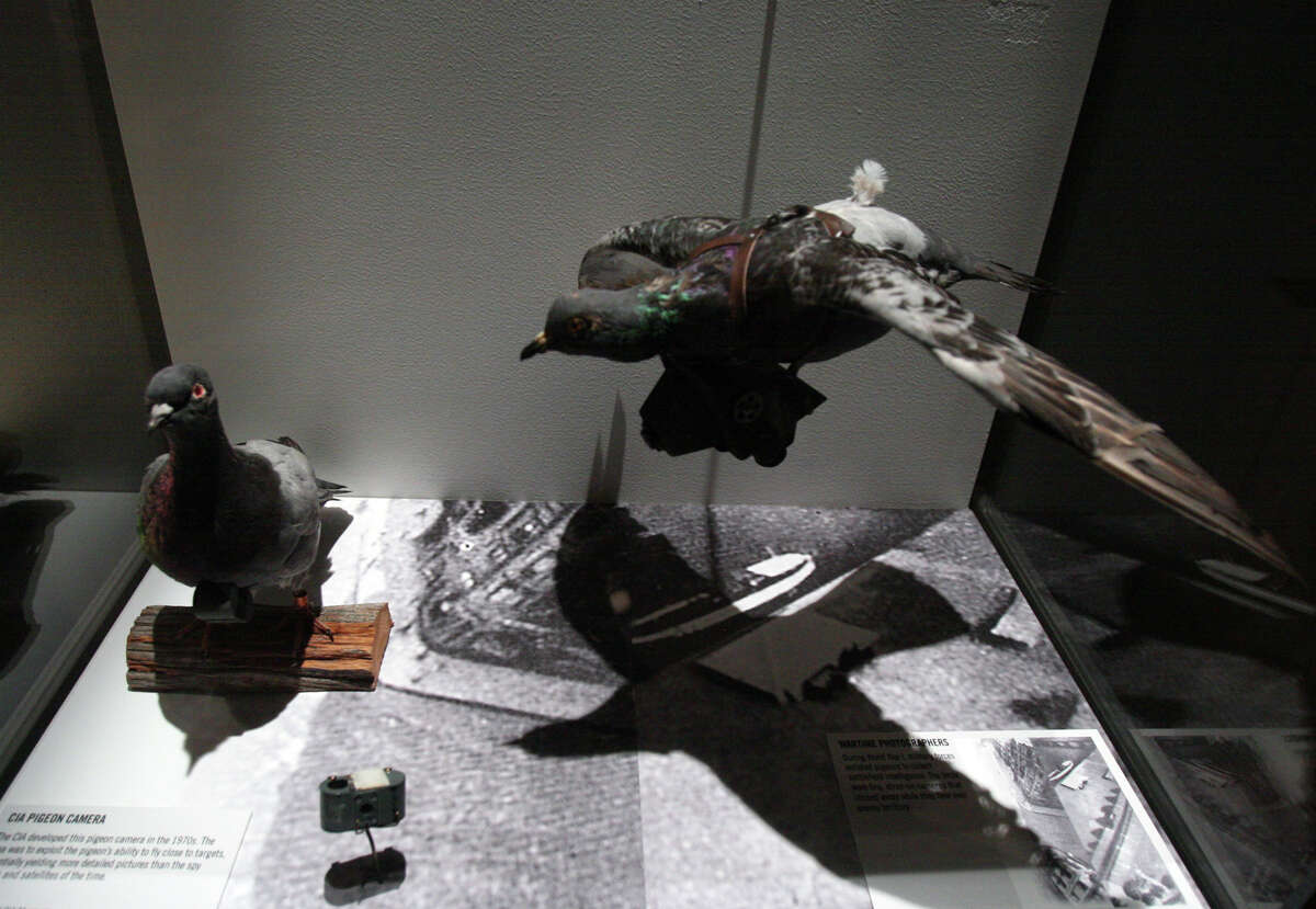 Spy exhibit brings gadgets out of the shadows