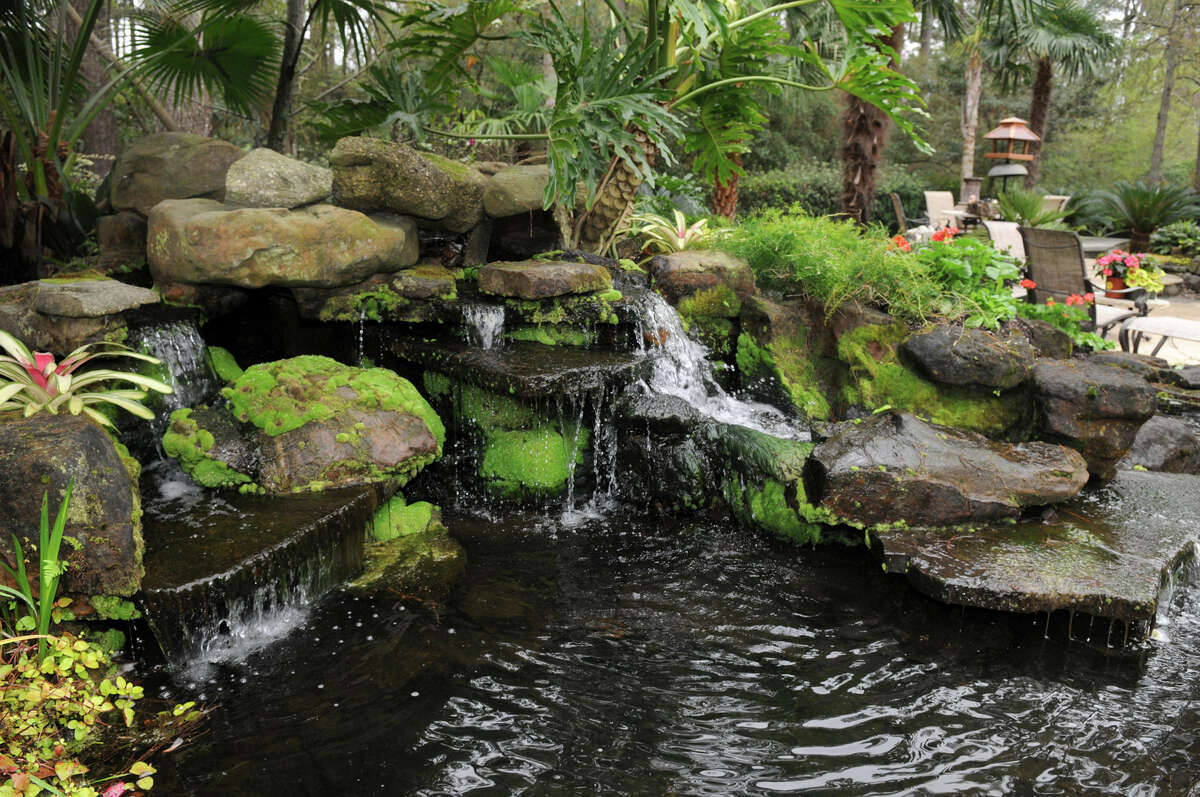 Tour showcases four elegant Kingwood gardens