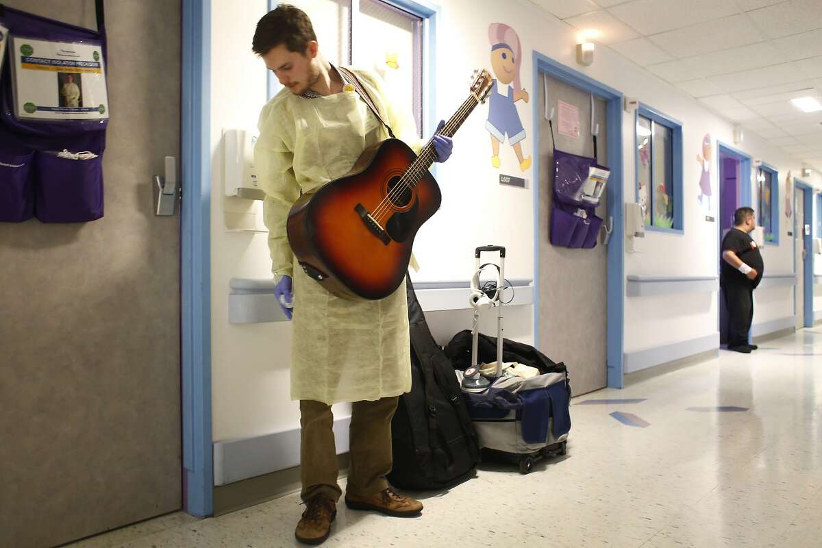 Music soothes body and spirit at children's hospital