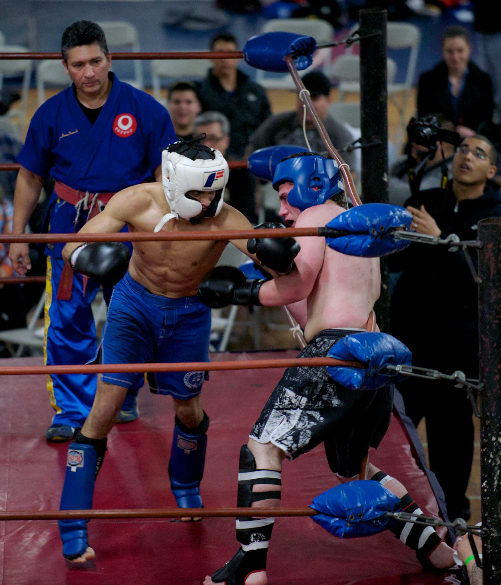 How hard is kickboxing image