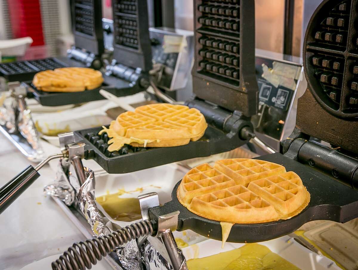 Hot Sauce and Panko, S.F. Chicken wings, heat and more