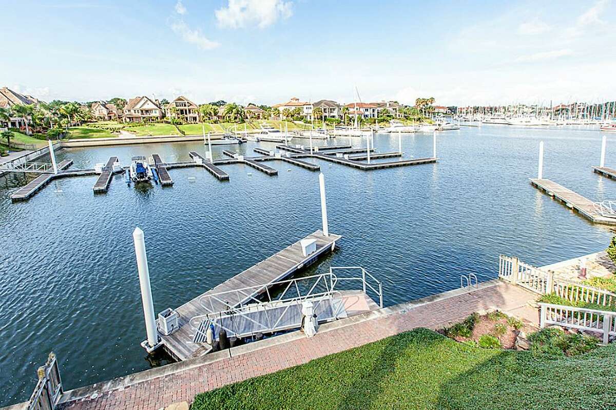 Clear Lake area is waterfront living at its best
