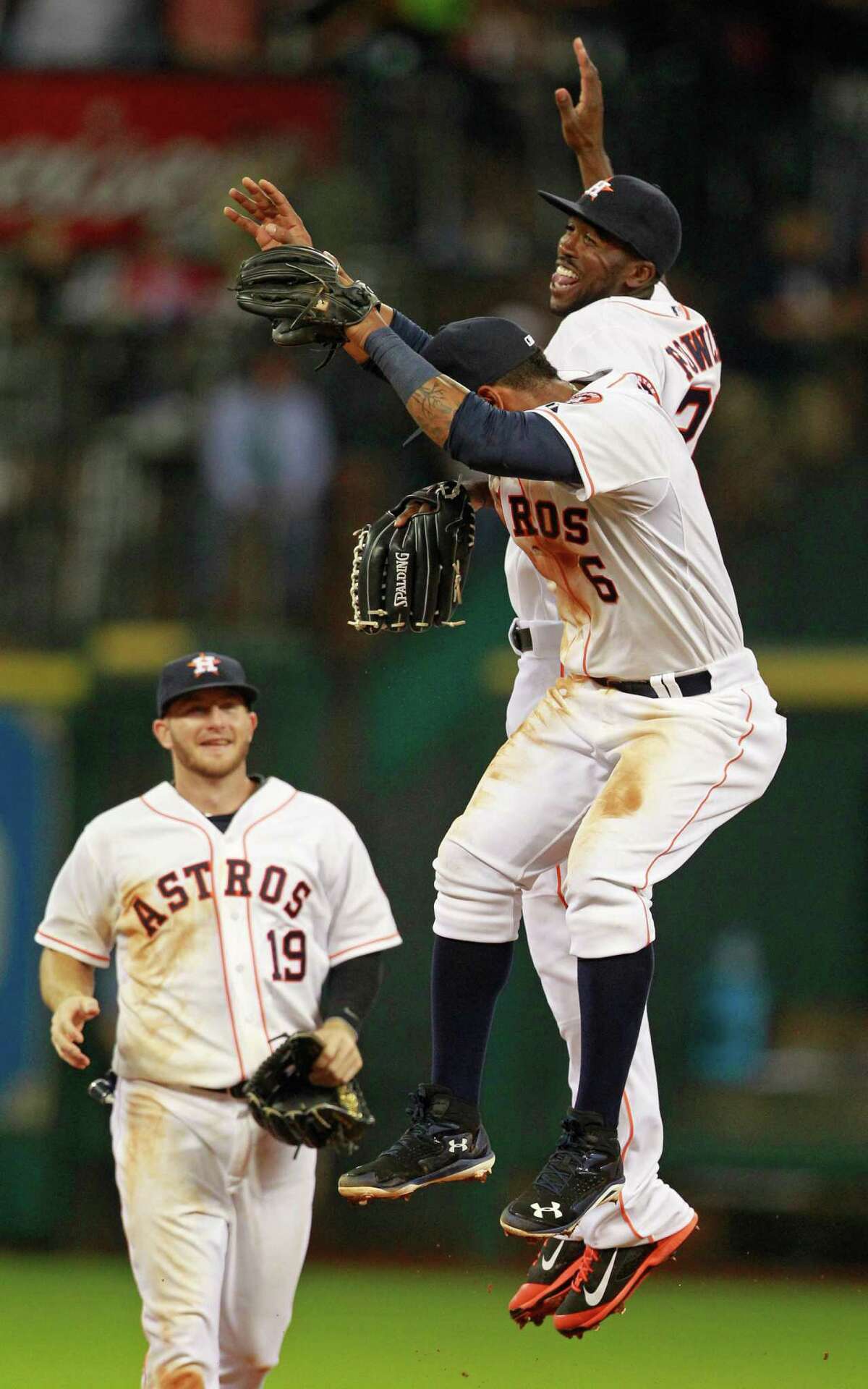 Mark Teixeira's double helps Yankees over Astros