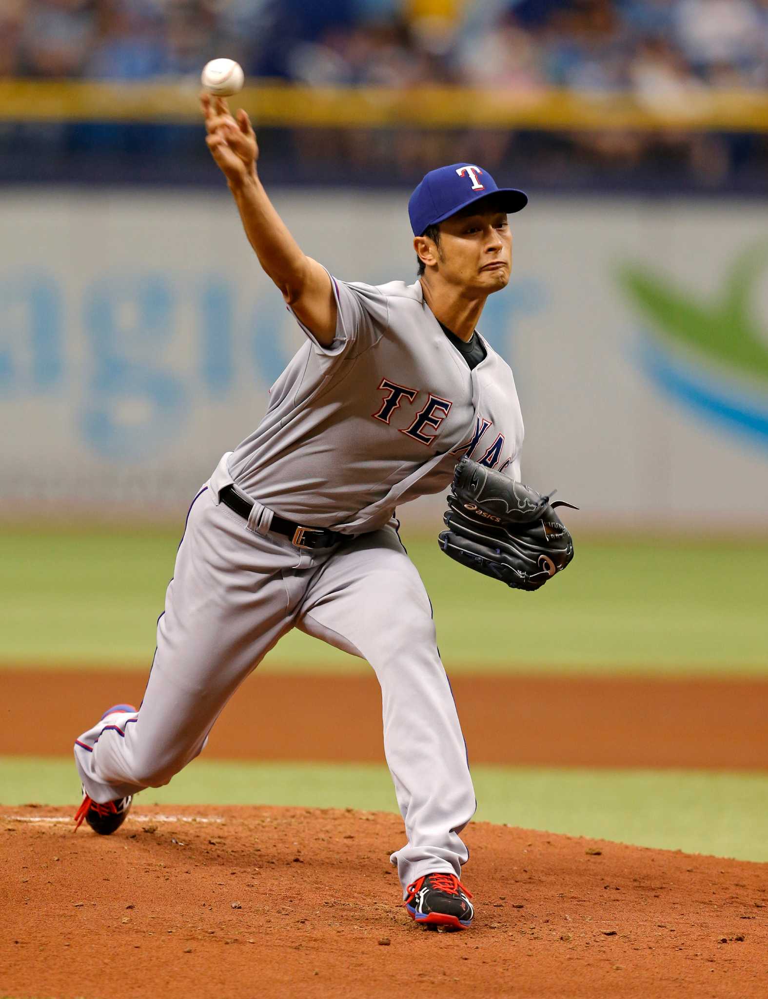 Yu Darvish, Rangers complete 4-game sweep of Royals