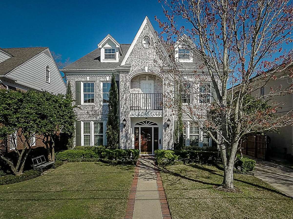 Picturesque homes for sale in West University area