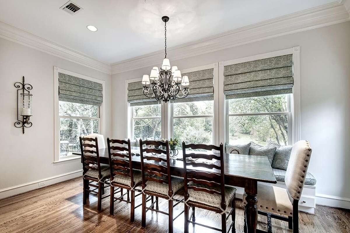 Buffalo Bayou home delivers the drama