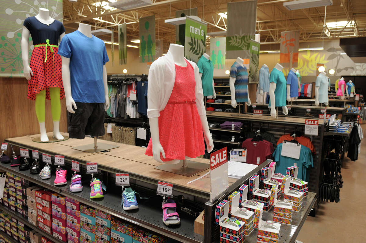 In new Kroger, produce shares space with clothes