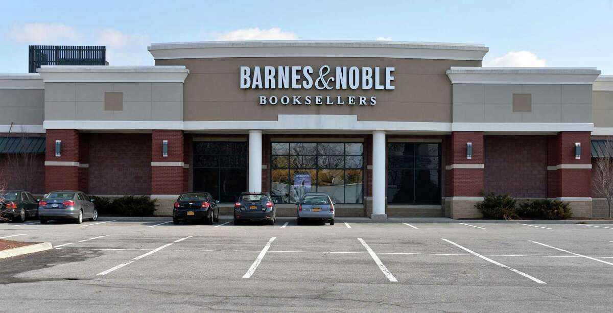 Barnes & Noble's future in Niskayuna in doubt