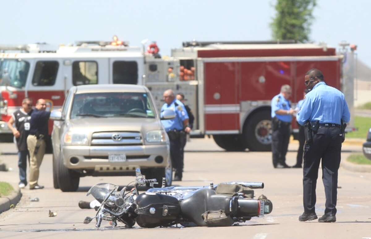 Fatal crash with motorcycle in east Houston