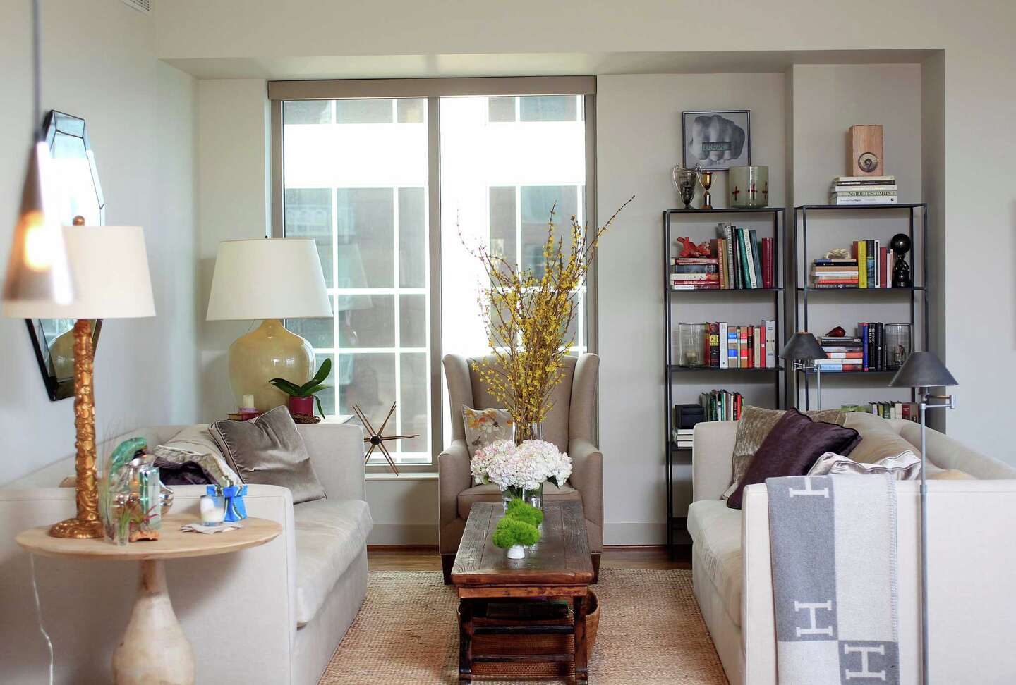Picture of Houston family bucks tradition to create artful, high-rise abode
