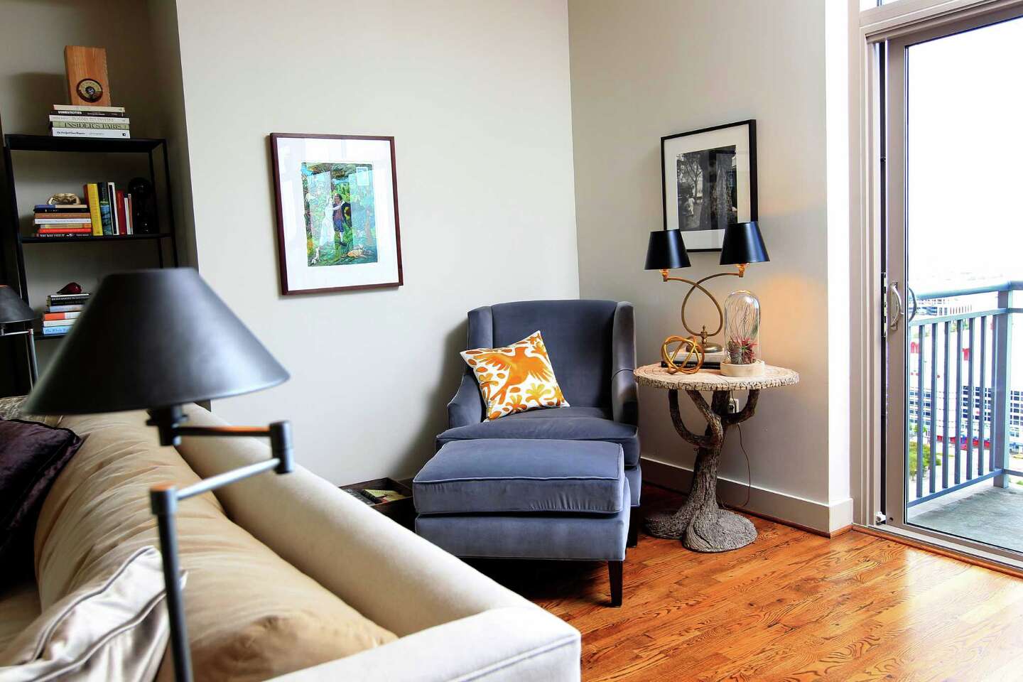 View of Houston family bucks tradition to create artful, high-rise abode