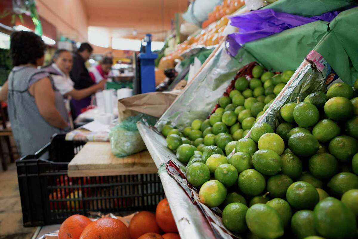 Cartel battle targets limes in inflation face-off in Mexico