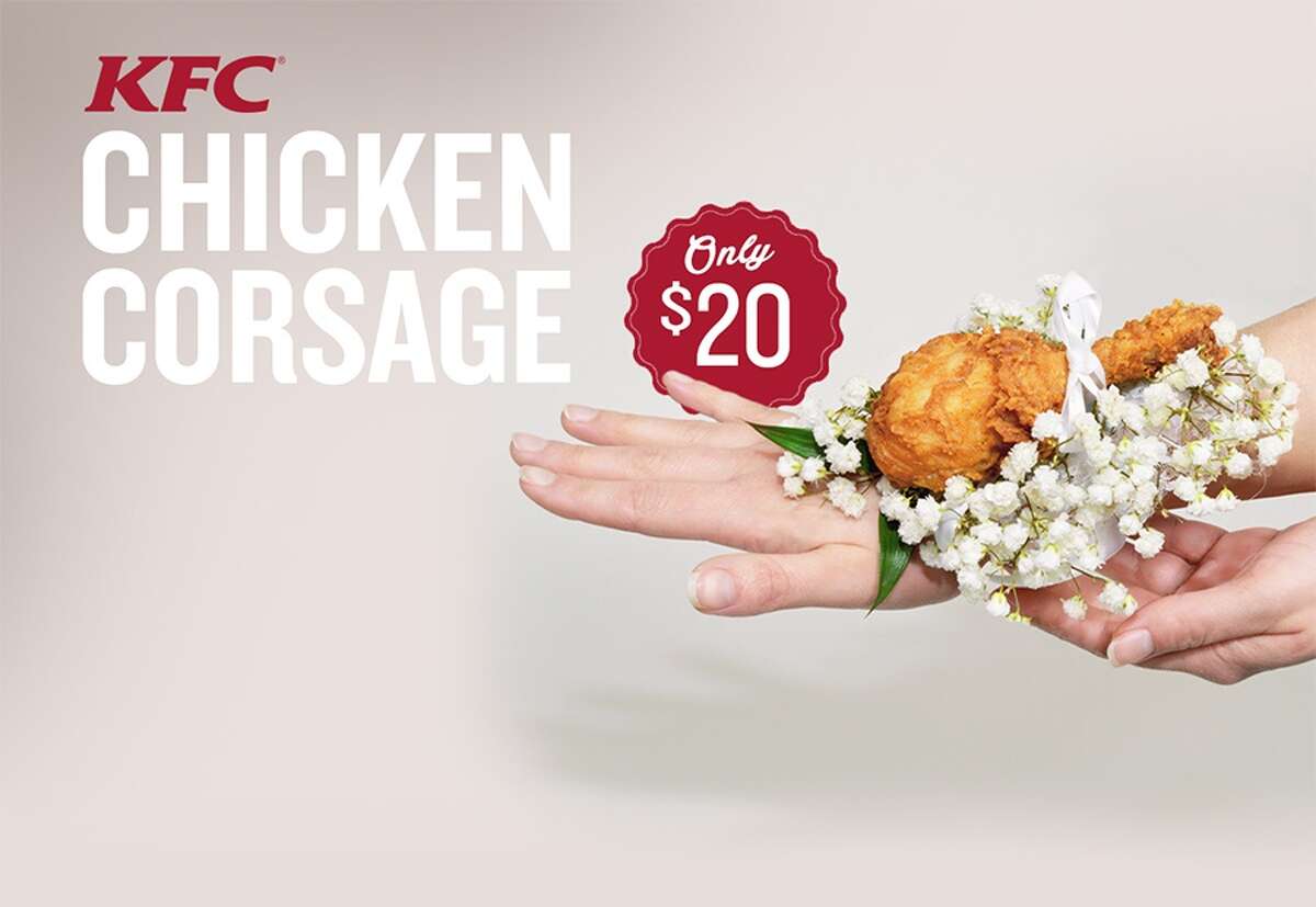 Kfc пром. KFC Chicken. Салфетка КФС. КФС 2014. КФС источник жизни.