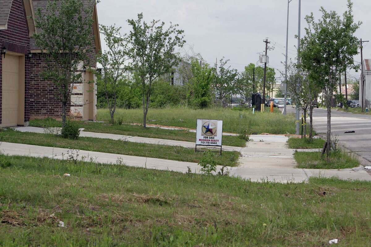 A sidewalk ends in the Southview Villas subdivision Tuesday, April 1, 2014, in Houston. ( James Nielsen / Houston Chronicle )