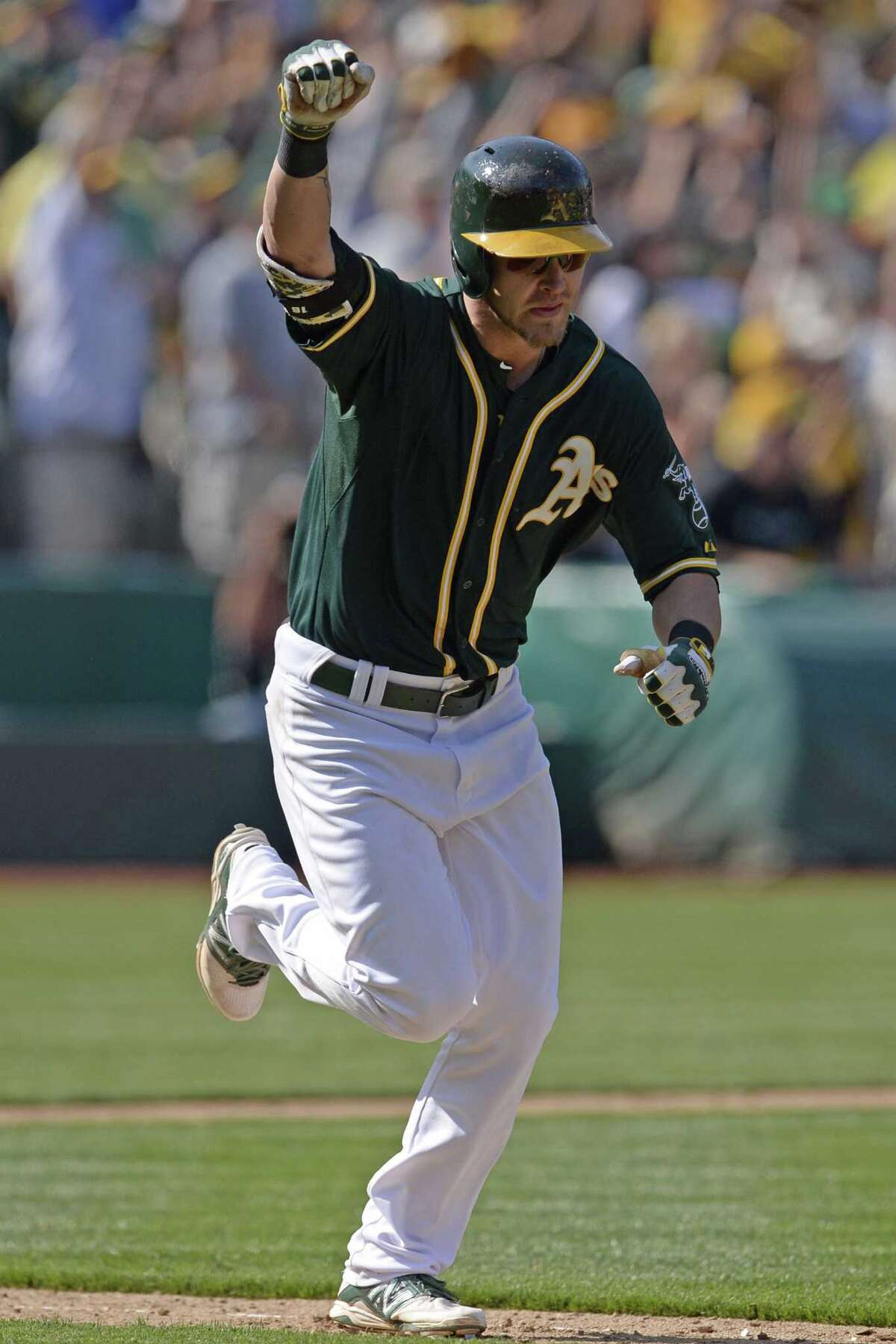 Astros' Josh Reddick excited for Oakland homecoming