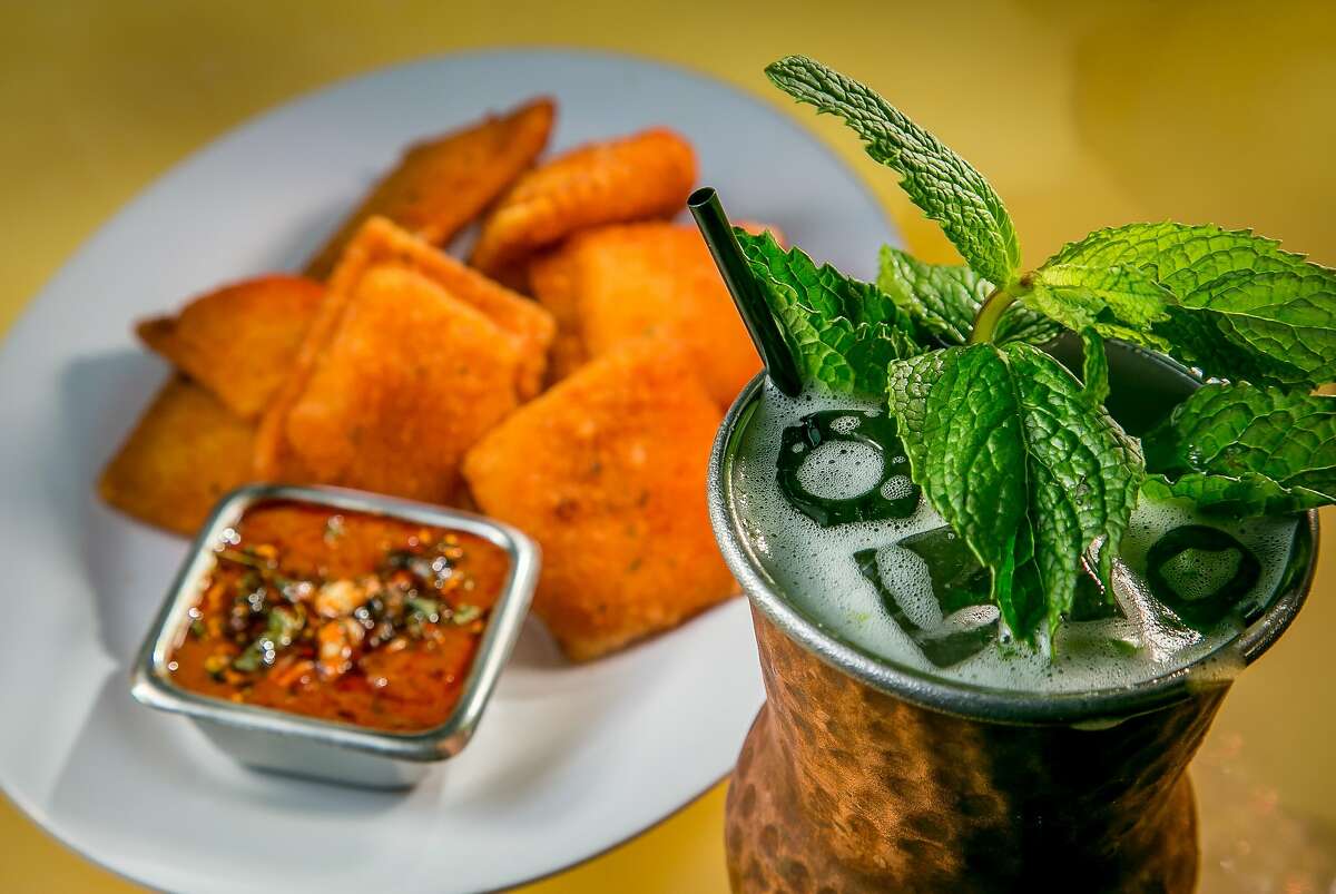 Mortar & Pestle Drinks with a twist from Curry Up Now folks