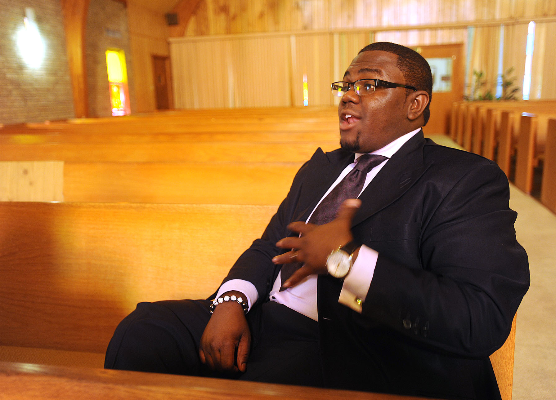 Beaumont pastor leads prayer for city, school