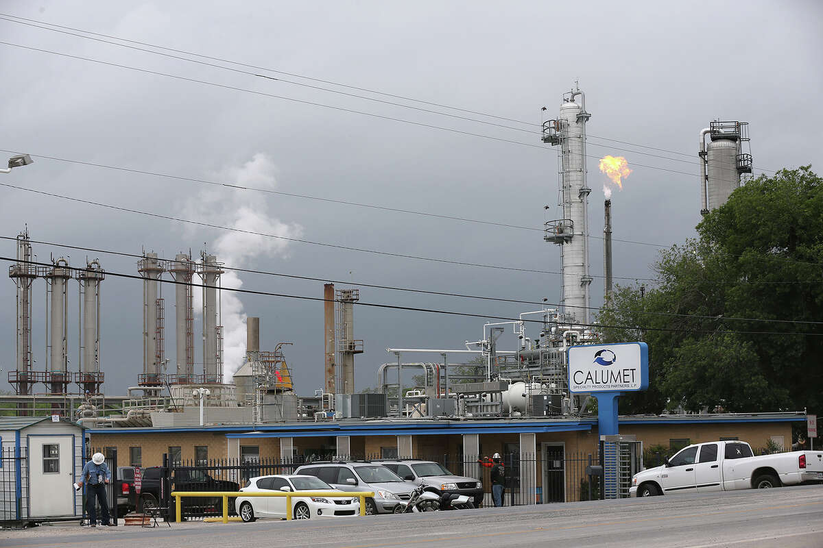 Calumet sees second spill in five weeks