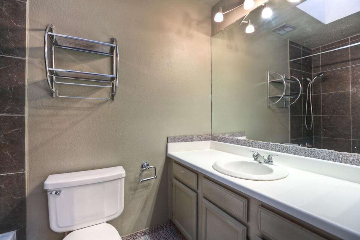 Condos in Houston for less than 200K