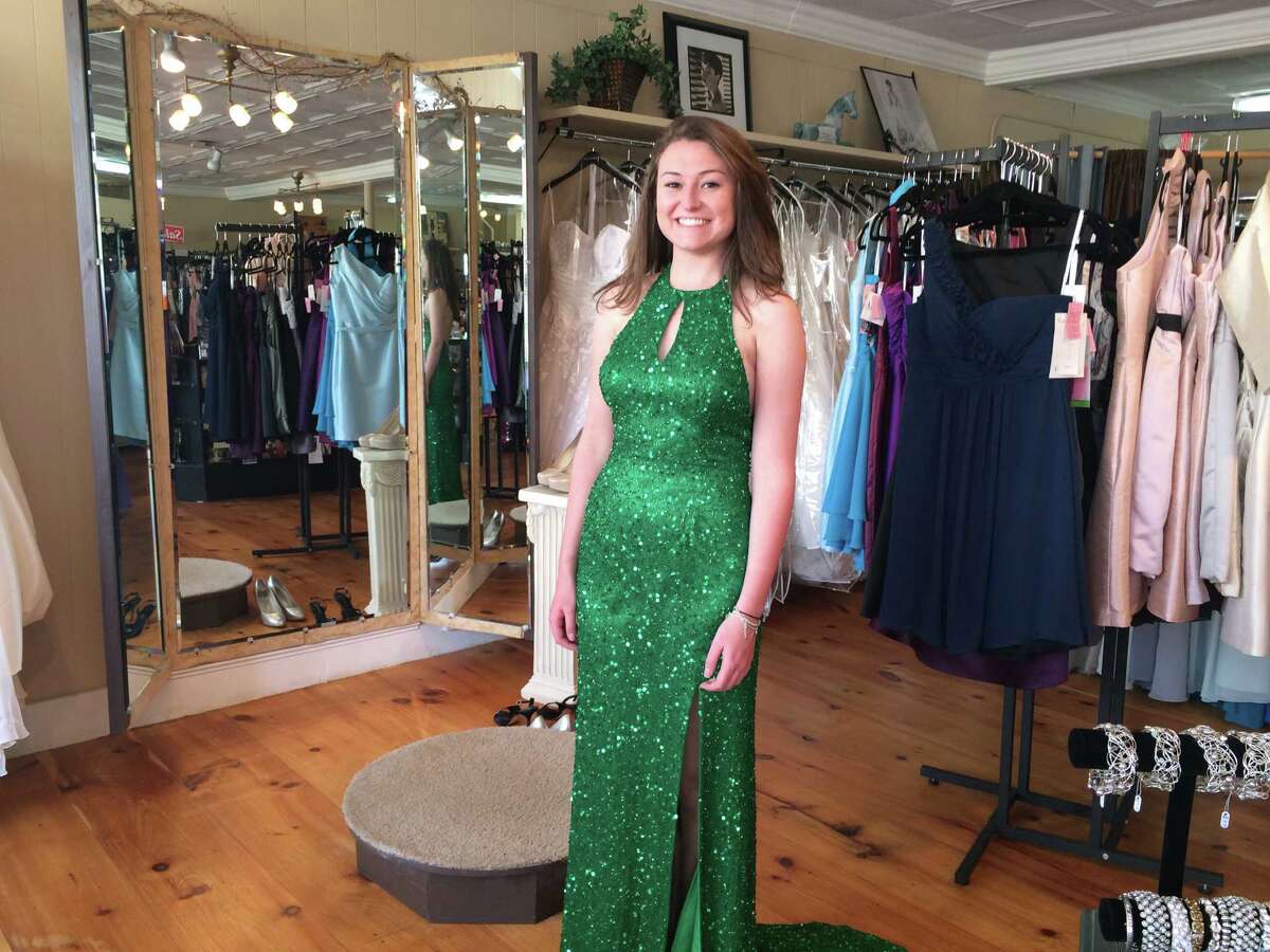 Unique fashions are in this prom season