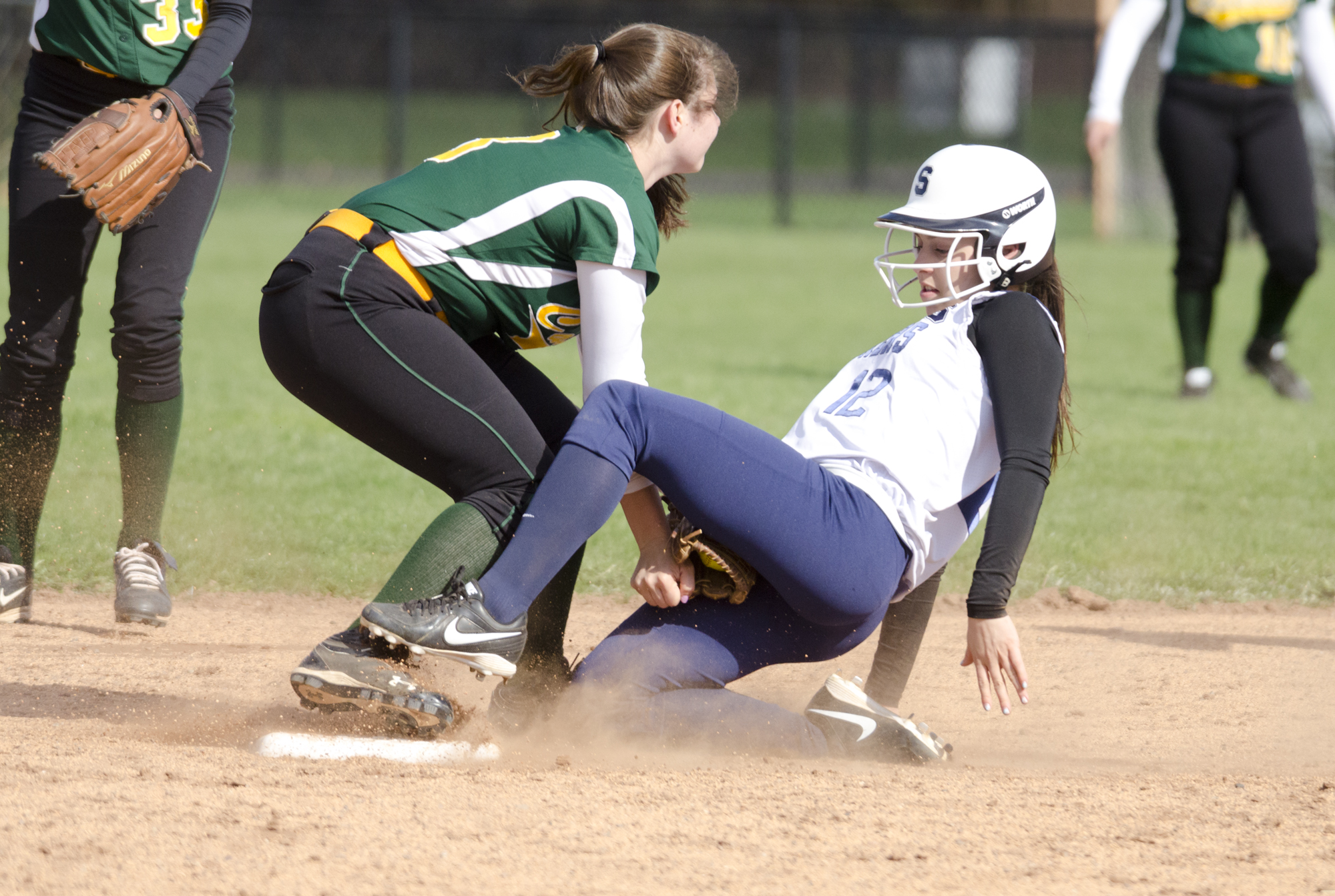 Trinity, Hurd hold off Staples softball