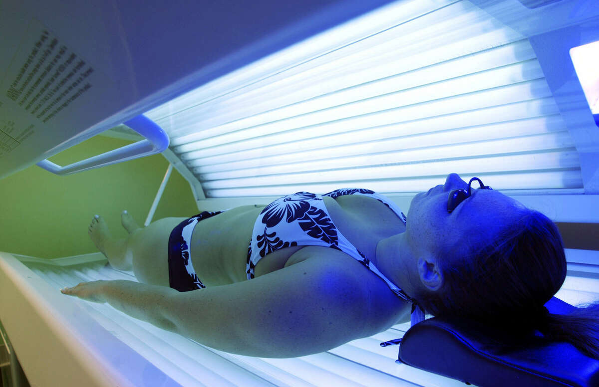 The minimum age for visiting tanning salons has gone up from 16 ½ to 18 in Texas. Houston Chronicle: Texas minors banished from tanning salons