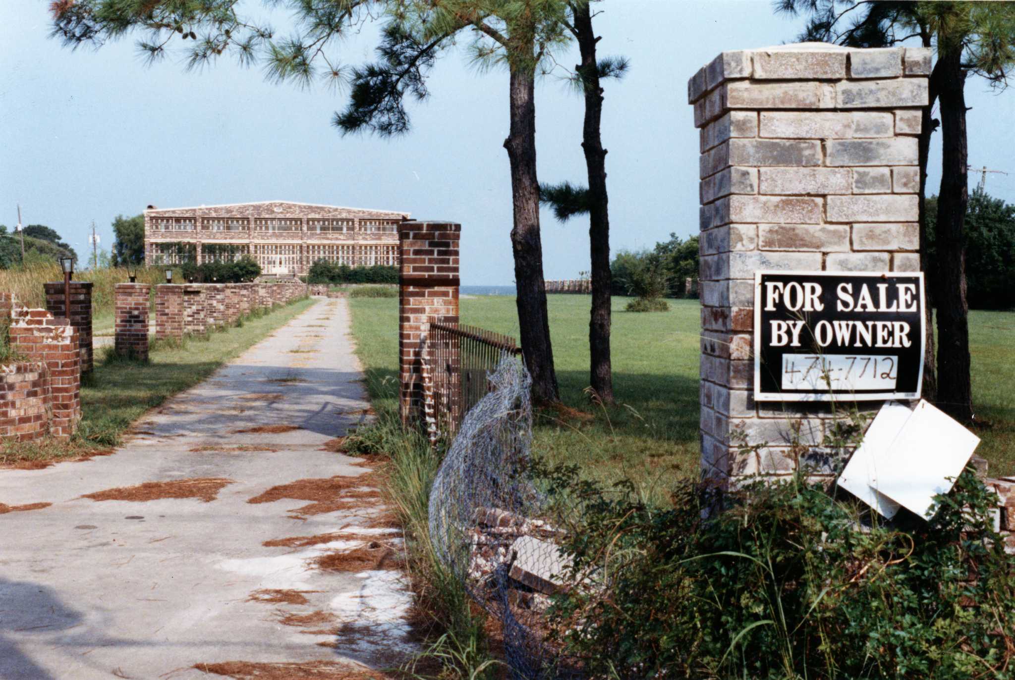 From The Houston Chronicle Archive The Street That Led To Murder