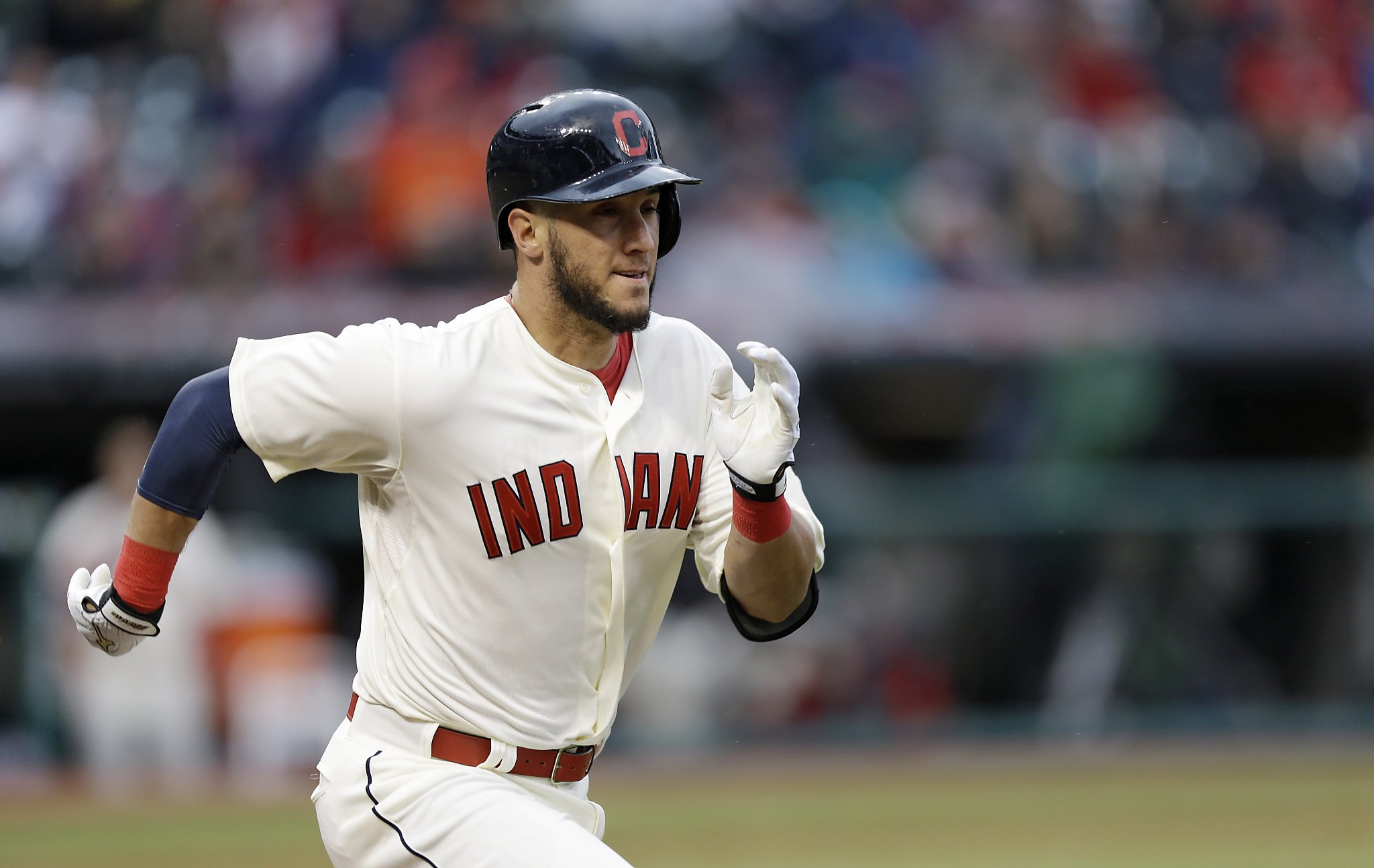 Yan Gomes' mom helped him from Brazil to MLB