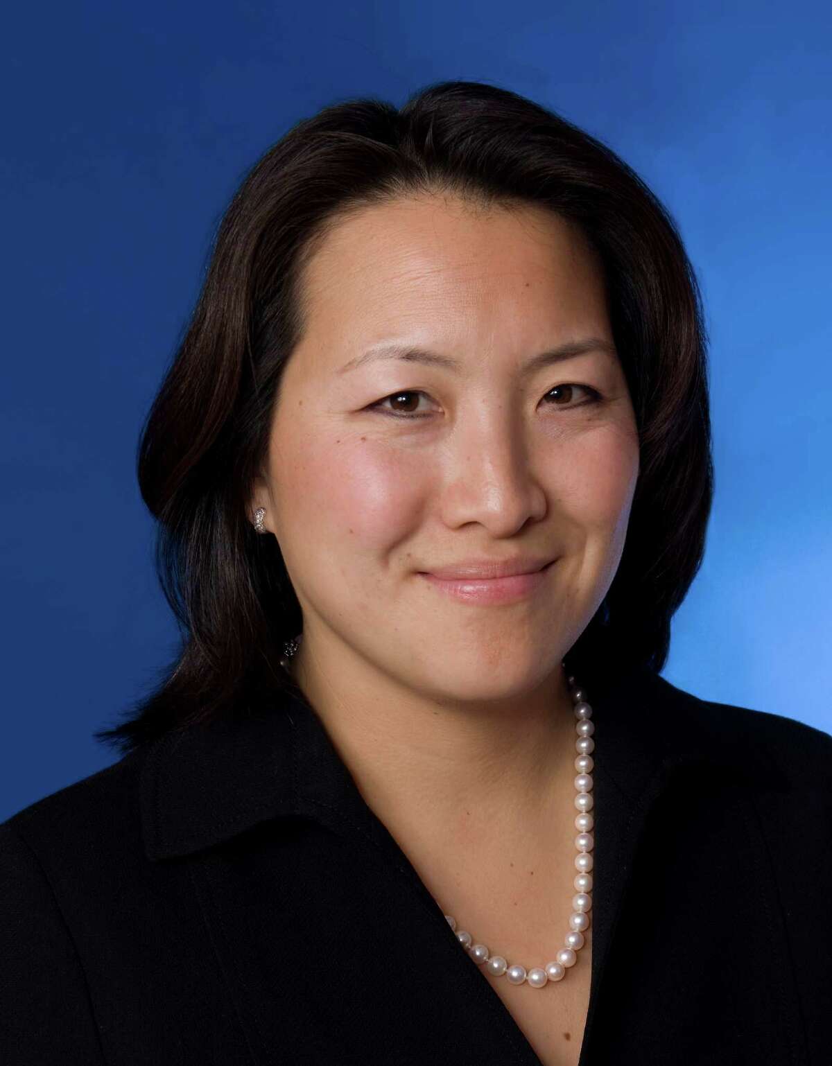 Julie Min Chayet has joined U.S. Trust as a senior vice president and market trust director. Chayet, a Weston resident, will have oversight for the county and will be based in the firm's Stamford office. Prior to joining U.S. Trust, she was a managing director at Fiduciary Trust International. Prior to joining Fiduciary Trust, Chayet practiced law in both New York and Connecticut specializing in estate planning and settlement and provided advice on philanthropic endeavors for corporations, nonprofit institutions and individuals. She is a member of the Connecticut and New York State bar associations and the National Asian Pacific American Bar Association.