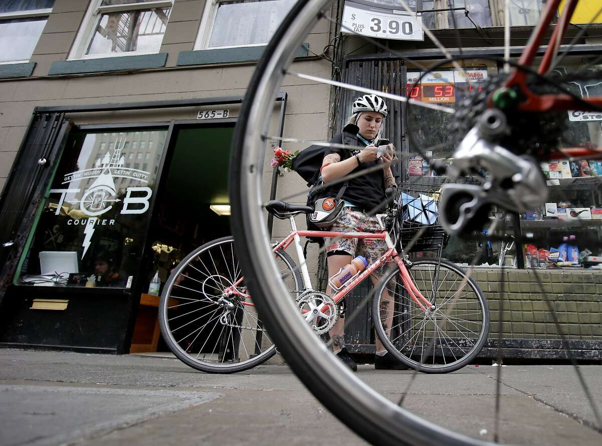 In S.F., bike messengers in demand again