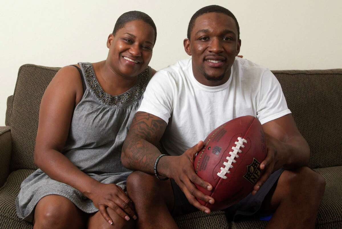 Demetri Goodson's mother, Yolanda Pike, gives her ex-husband Michael Goodson credit for their son's return to football after he shelved his basketball career.