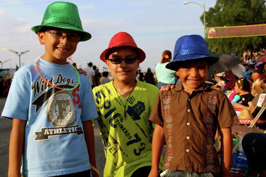 Fiesta San Antonio Parade Tickets Go On Sale Online - San Antonio ...