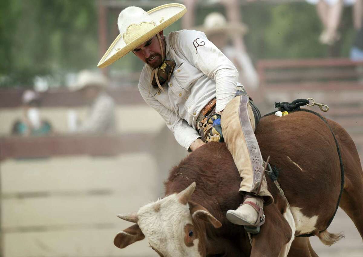 charrer-a-mexican-horsemanship