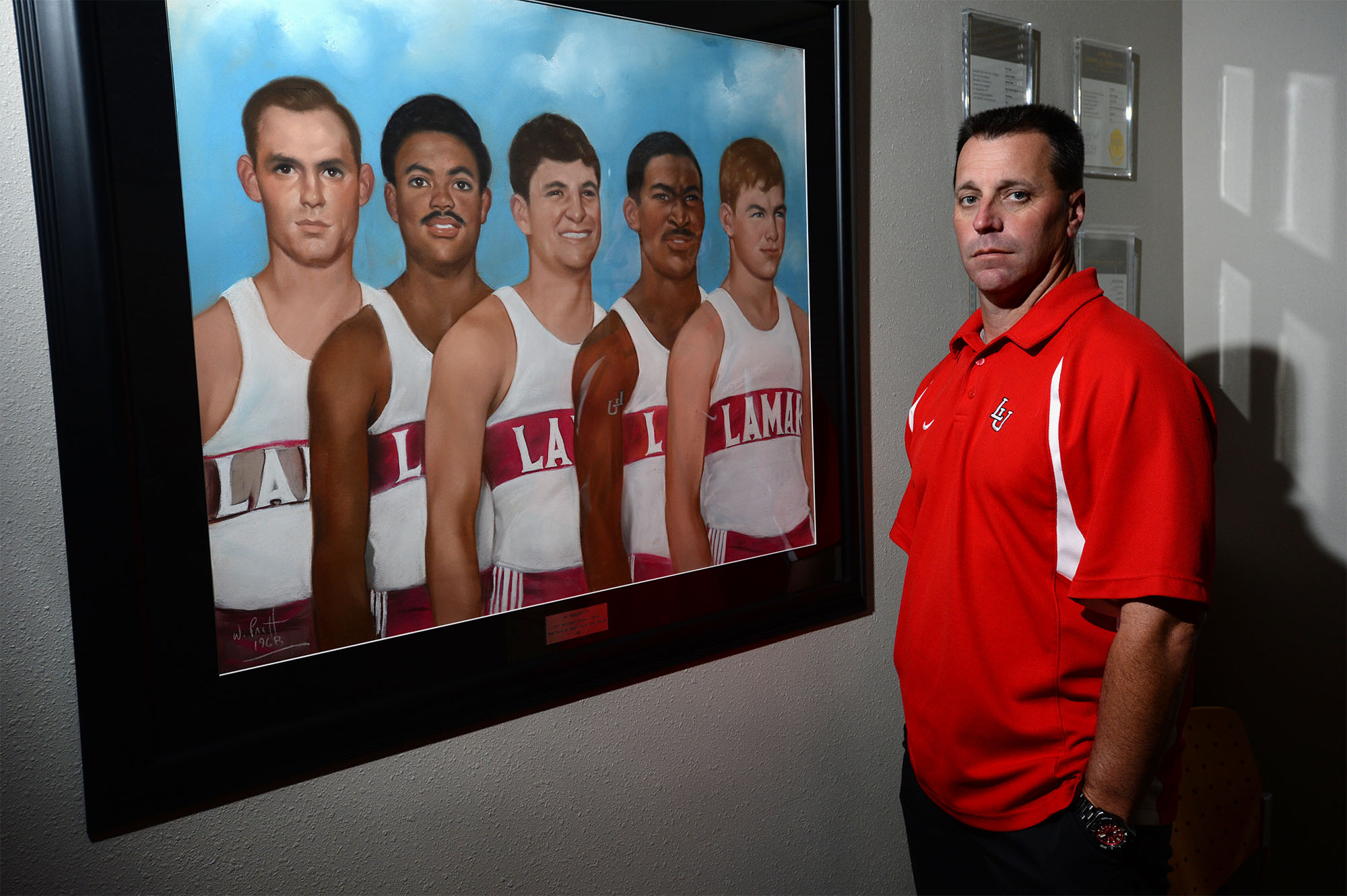 Lamar track stars recount deadly plane crash