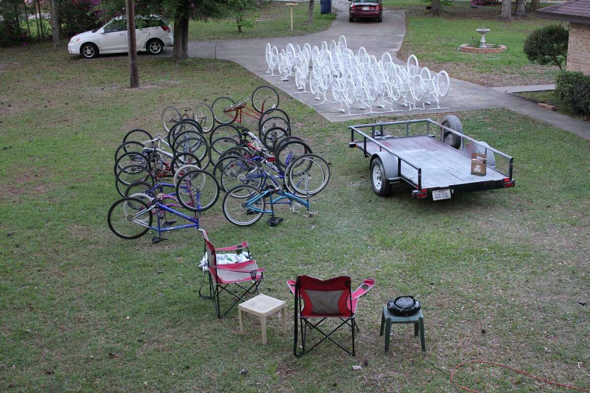 Cyclist takes on mission to spread ghost bikes all over Houston